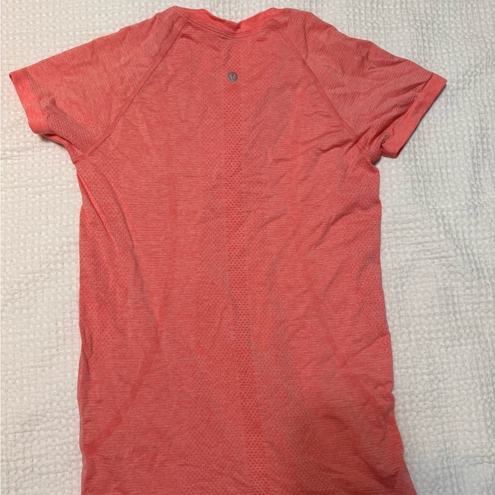 Lululemon Short Serve Swiftly Tech Tee In Coral/P… - image 3